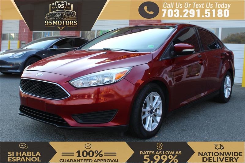 Red 2016 Ford Focus SE Sedan Front-Wheel Drive