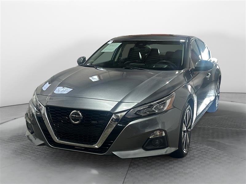 2020 Nissan Altima SL - Photo 2