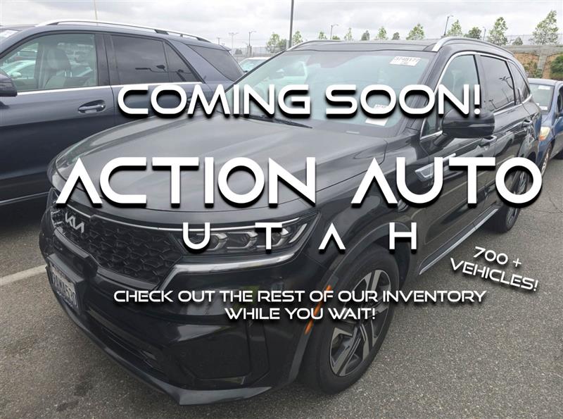 Black 2022 Kia Sorento Plug-In Hybrid SX AWD SUV / Crossover All-Wheel Drive Automatic