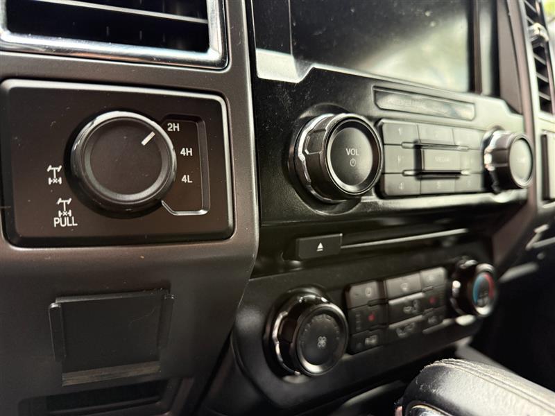 2016 Ford F-150 XLT - Photo 35