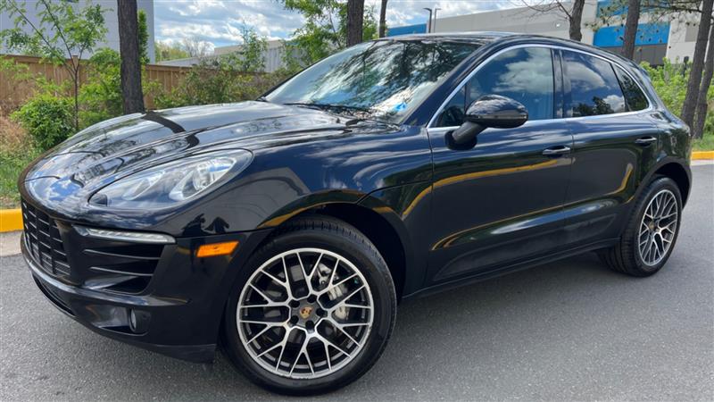 2016 PORSCHE MACAN S