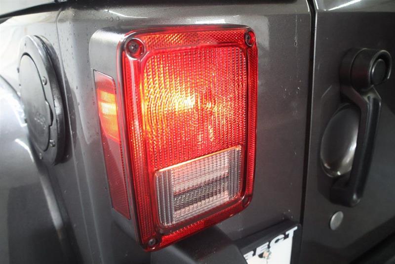 2016 JEEP WRANGLER SAHARA