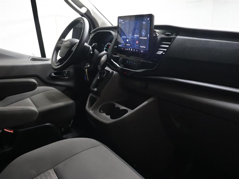 2023 FORD TRANSIT PASSENGER WAGON XLT