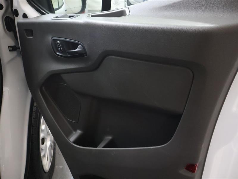 2023 FORD TRANSIT PASSENGER WAGON XLT