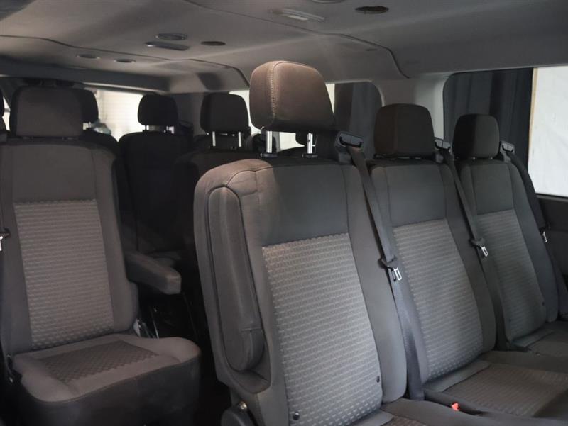 2023 FORD TRANSIT PASSENGER WAGON XLT