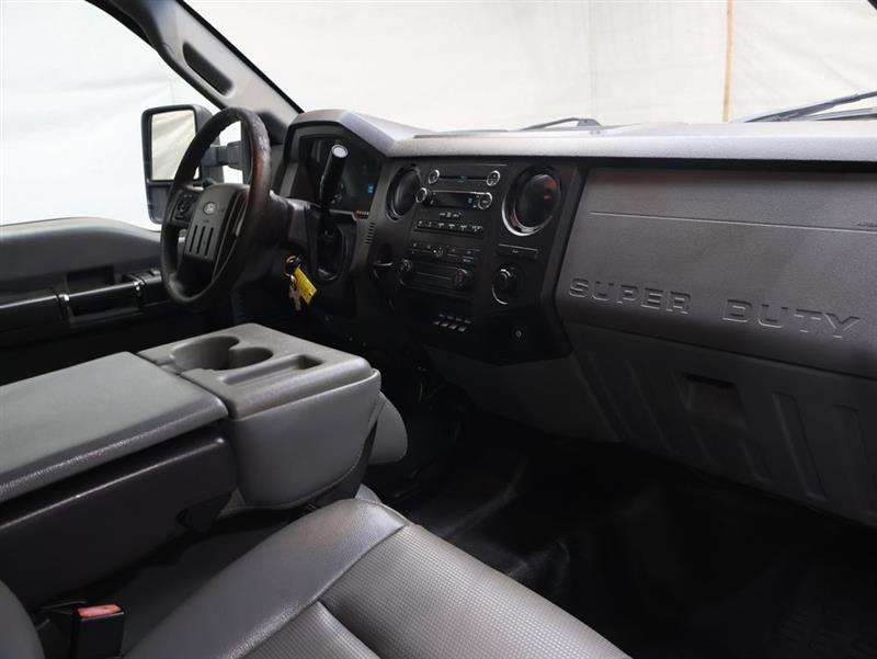 2016 FORD SUPER DUTY F-550 DRW Lariat/XL/XLT