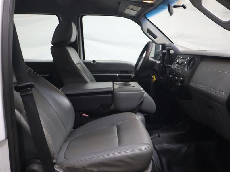 2016 FORD SUPER DUTY F-550 DRW Lariat/XL/XLT