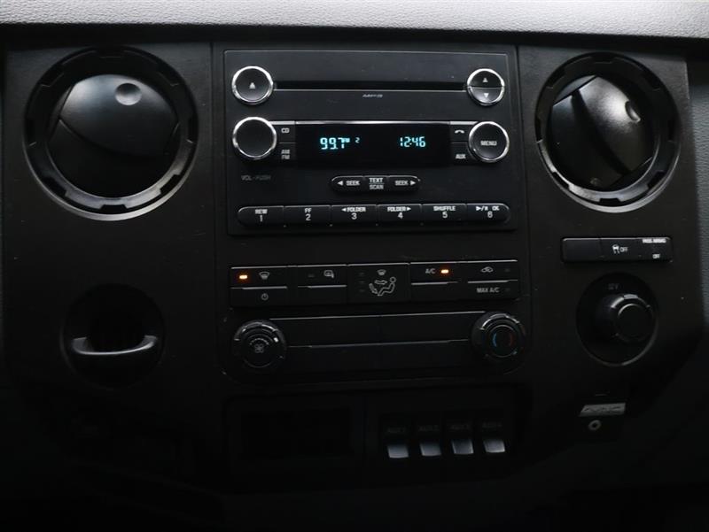 2015 FORD SUPER DUTY F-250 SRW XL