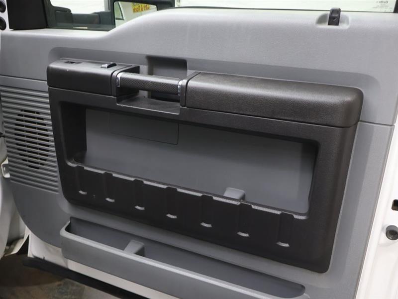 2016 FORD SUPER DUTY F-550 DRW XL/XLT