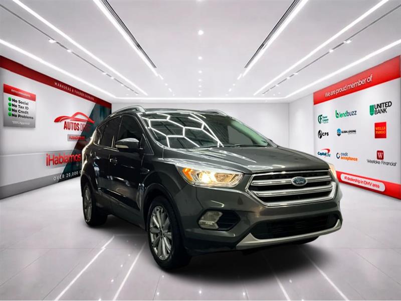 2017 FORD ESCAPE TITANIUM