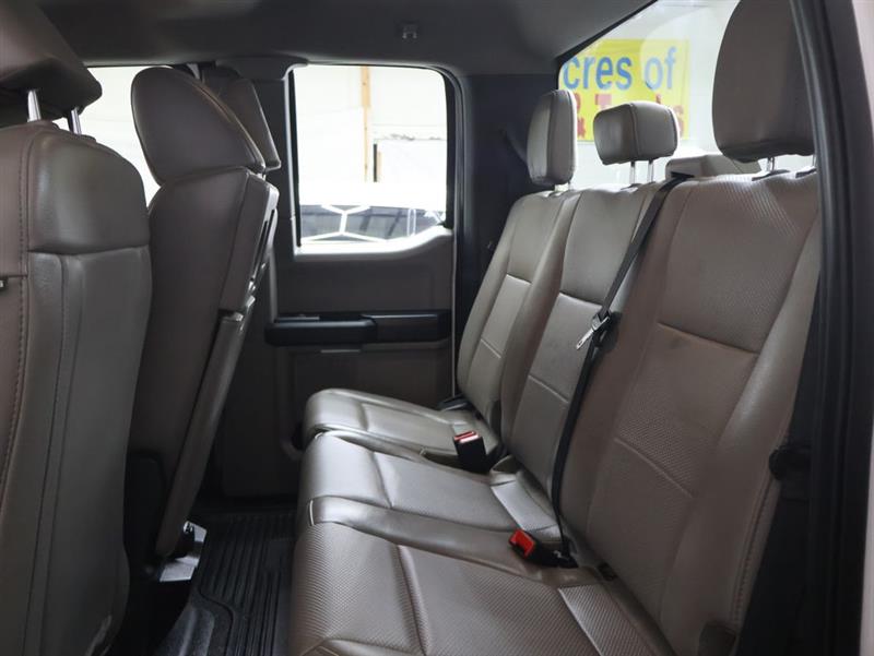 2022 FORD SUPER DUTY F-350 DRW XL