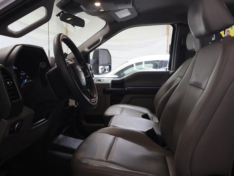 2022 FORD SUPER DUTY F-350 DRW XL