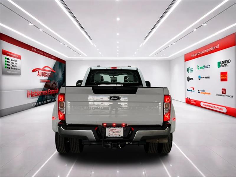 2022 FORD SUPER DUTY F-350 DRW XL