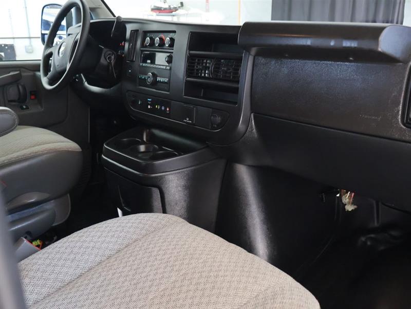 2023 CHEVROLET EXPRESS PASSENGER LS