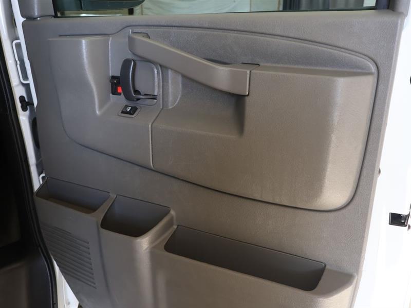 2023 CHEVROLET EXPRESS PASSENGER LS