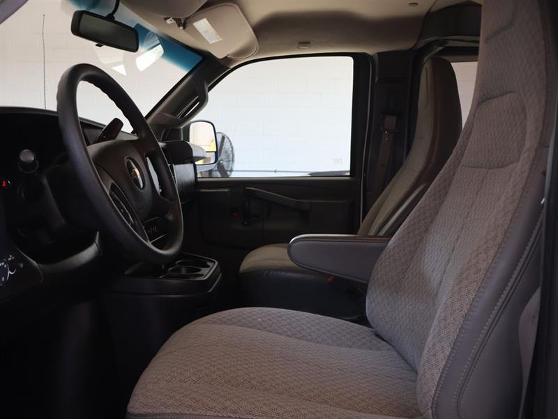 2023 CHEVROLET EXPRESS PASSENGER LS