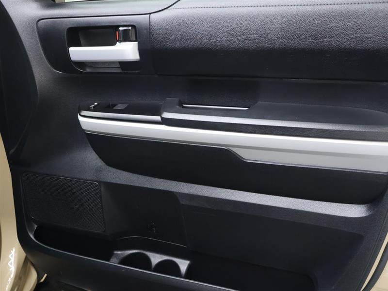 2023 CHEVROLET EXPRESS PASSENGER LS