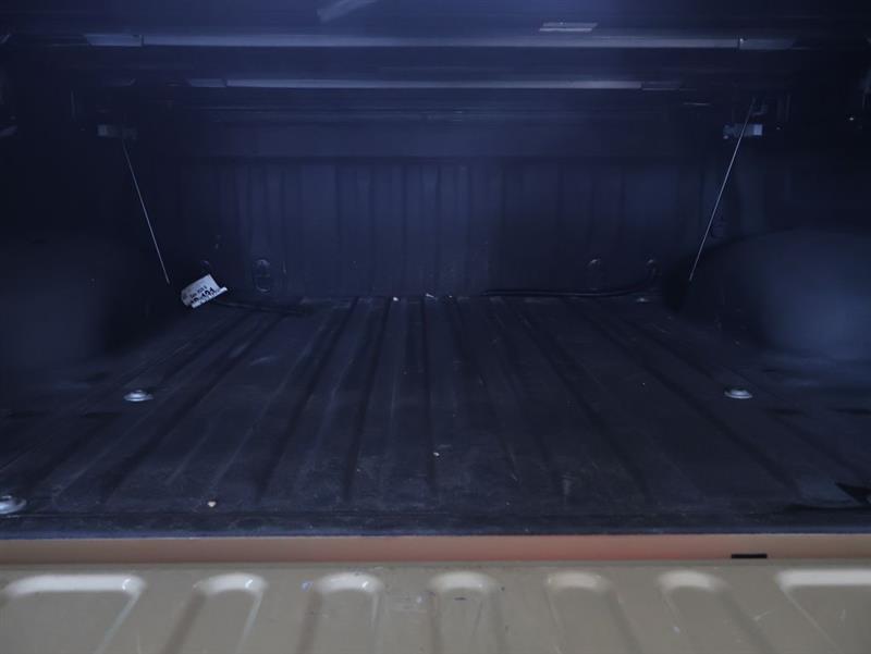 2023 CHEVROLET EXPRESS PASSENGER LS