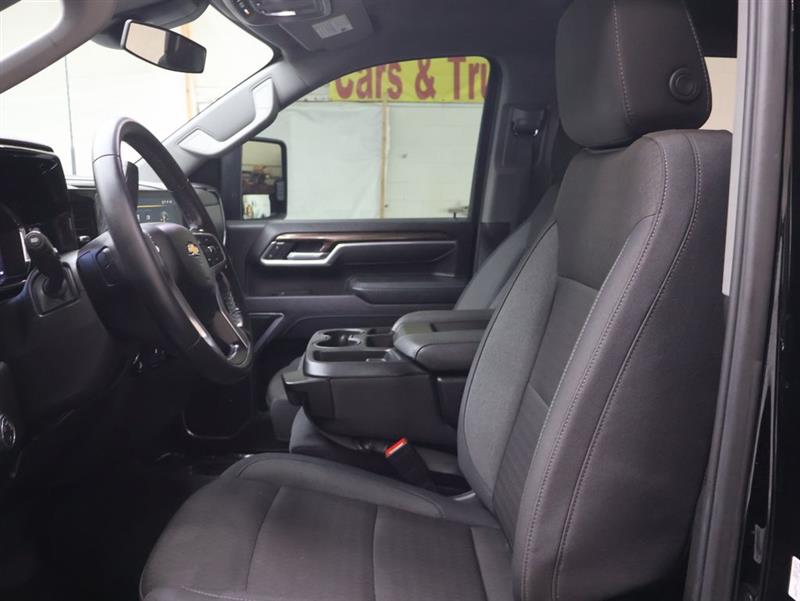 2025 CHEVROLET SILVERADO 3500HD LT