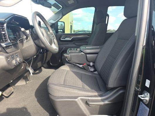 2025 CHEVROLET SILVERADO 3500HD LT