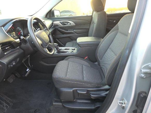 2021 CHEVROLET TRAVERSE LS