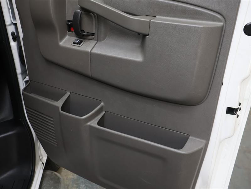 2020 GMC SAVANA CARGO VAN 