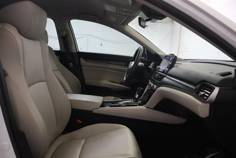 2022 HONDA ACCORD LX