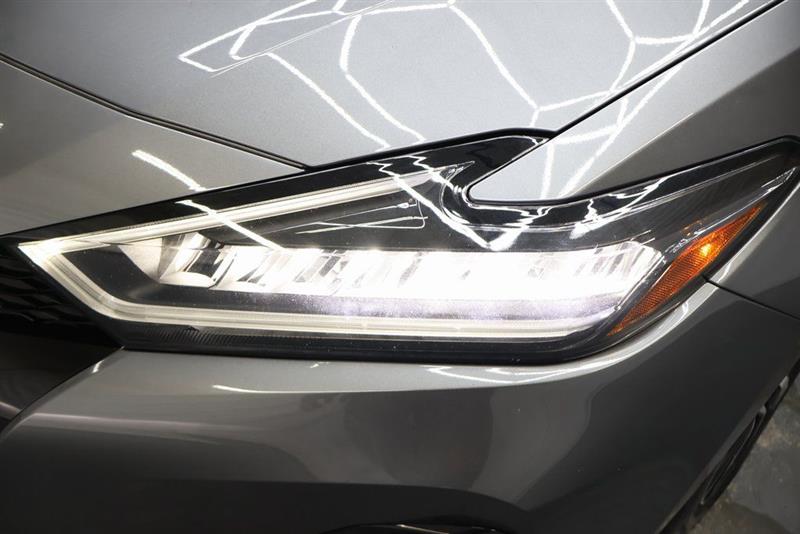 2023 NISSAN MAXIMA SV