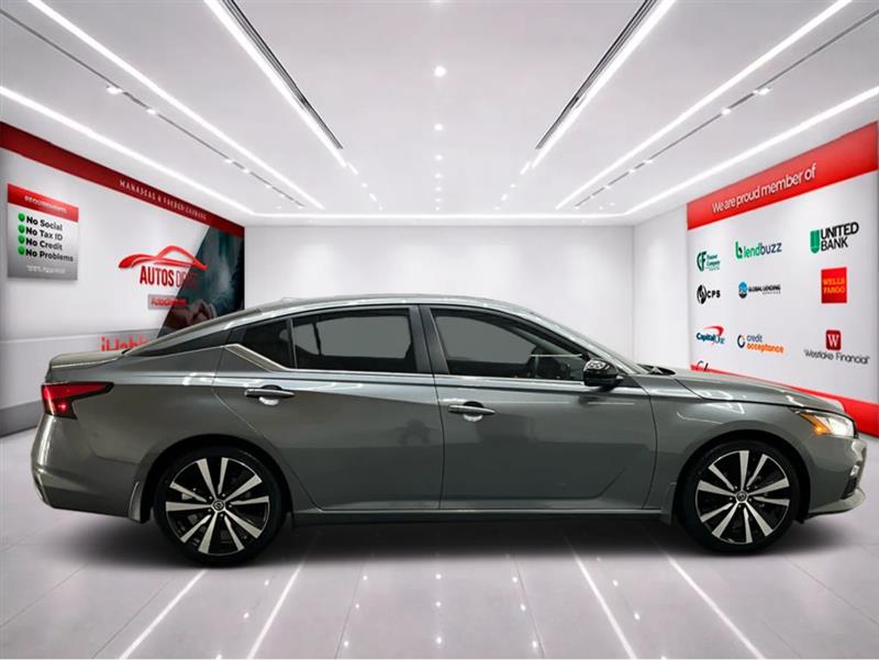 2022 NISSAN ALTIMA 2.0 SR