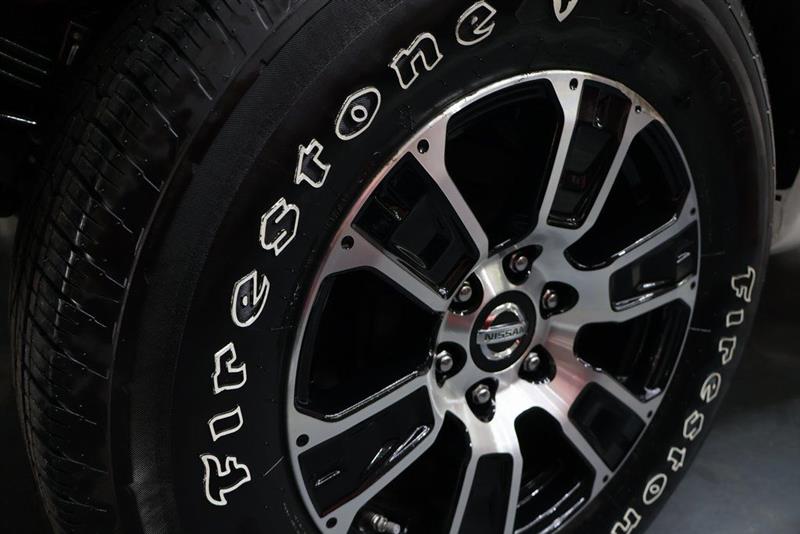 2022 NISSAN TITAN SV