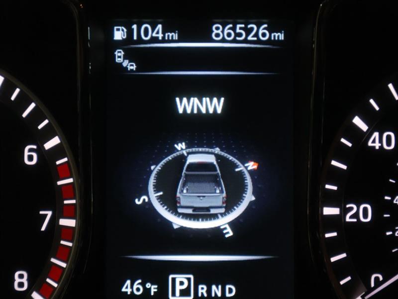 2017 NISSAN TITAN SL