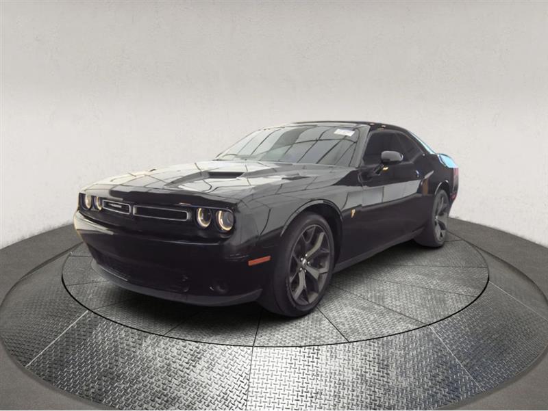 2017 DODGE CHALLENGER SXT