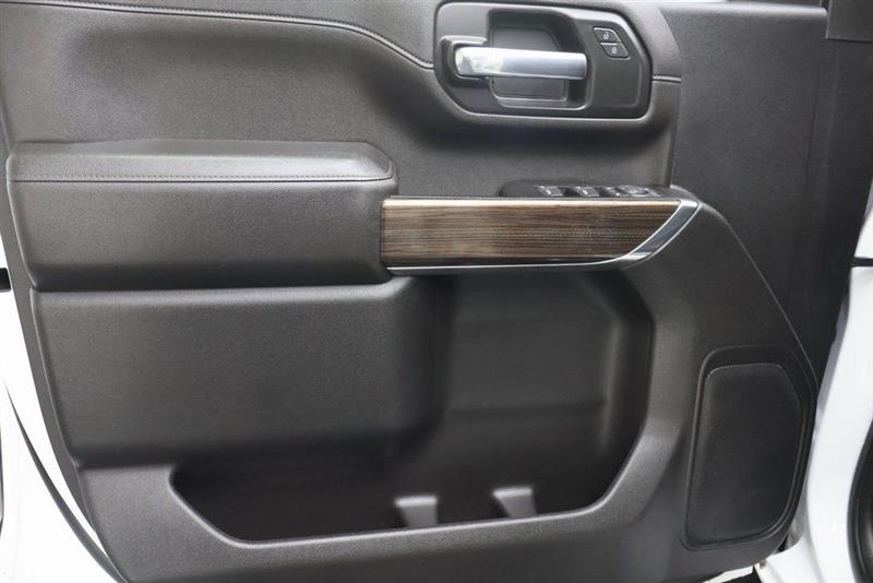 2022 CHEVROLET SILVERADO 3500HD LT