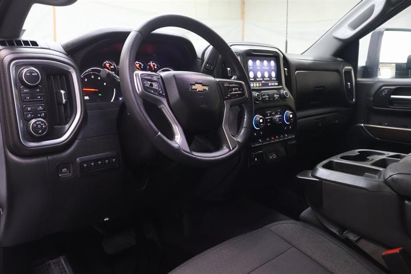 2022 CHEVROLET SILVERADO 3500HD LT