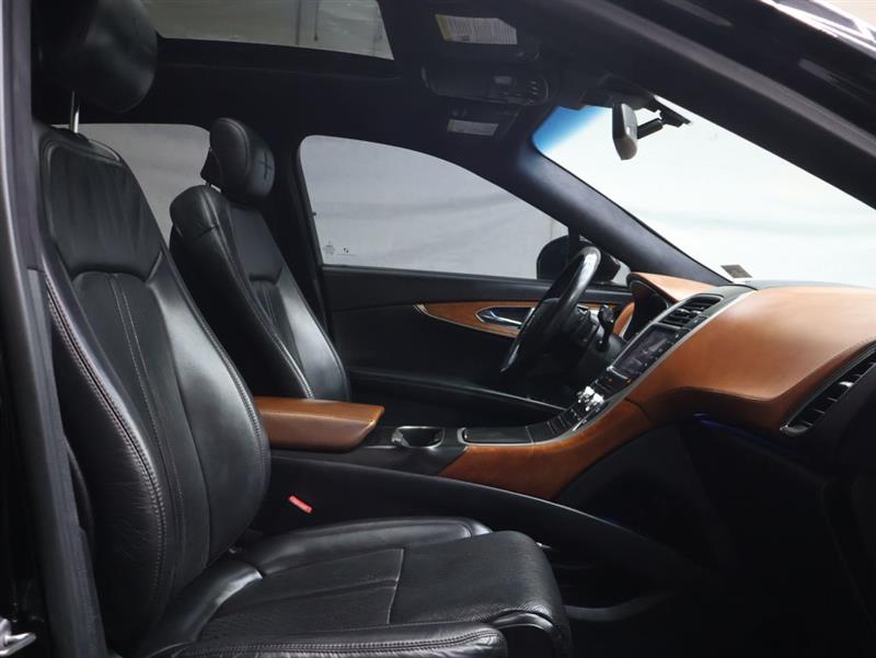 2020 LINCOLN NAUTILUS Black Label