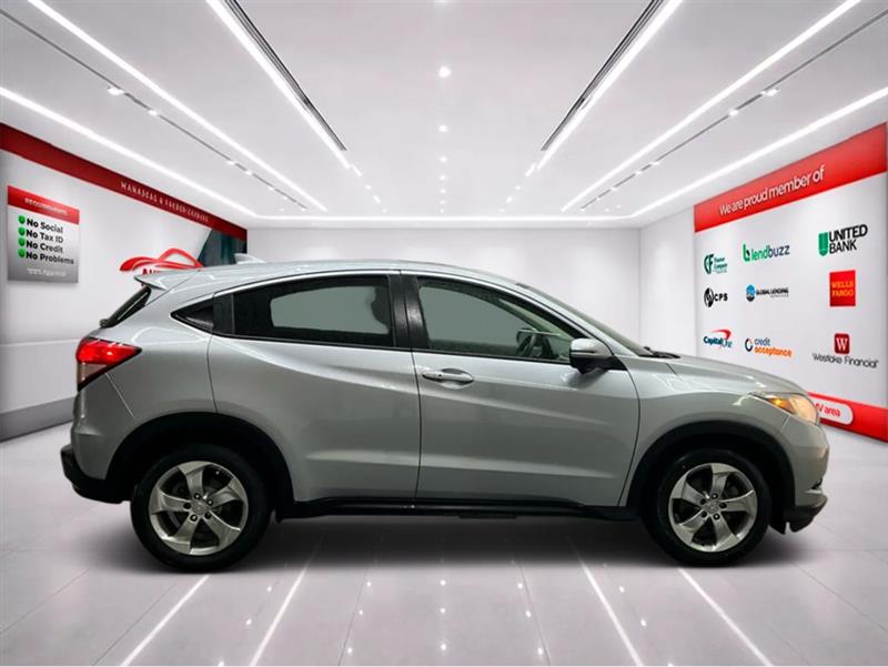 2017 HONDA HR-V EX