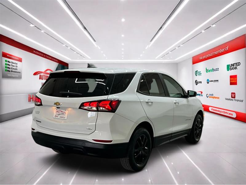 2022 CHEVROLET EQUINOX LS