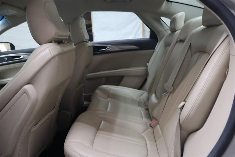 2020 LINCOLN MKZ STANDARD