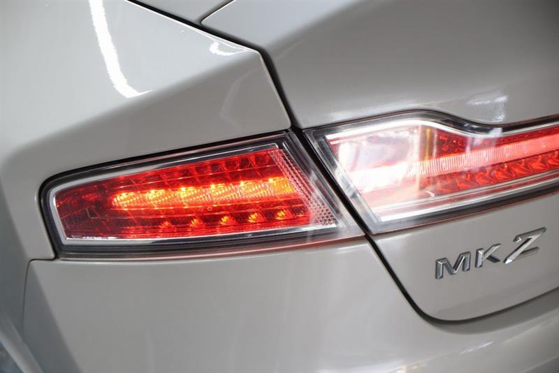 2020 LINCOLN MKZ STANDARD