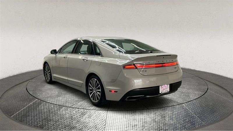 2020 LINCOLN MKZ STANDARD