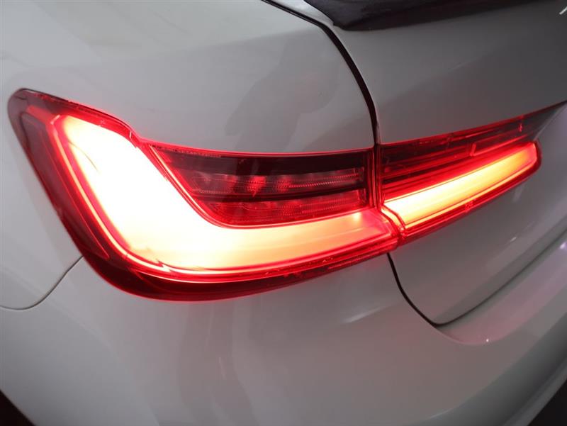 2021 BMW 3 SERIES 330i