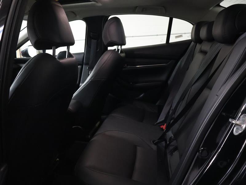 2025 MAZDA MAZDA3 SEDAN 2.5 S Preferred