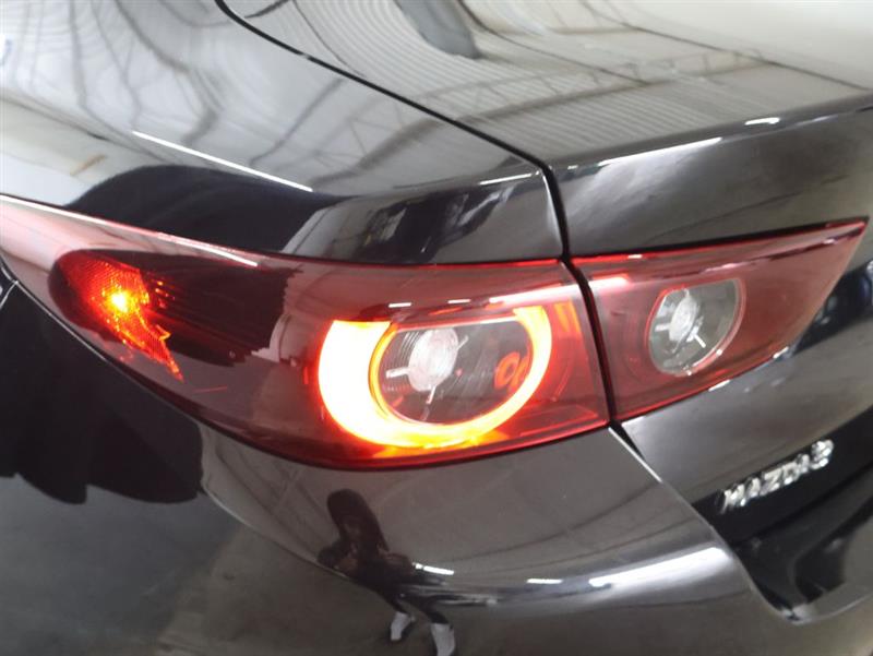 2025 MAZDA MAZDA3 SEDAN 2.5 S Preferred