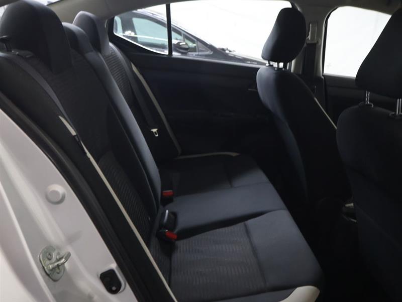 2022 NISSAN VERSA SV