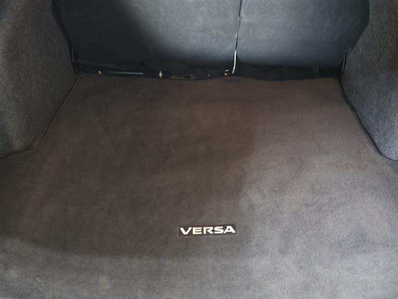 2022 NISSAN VERSA SV