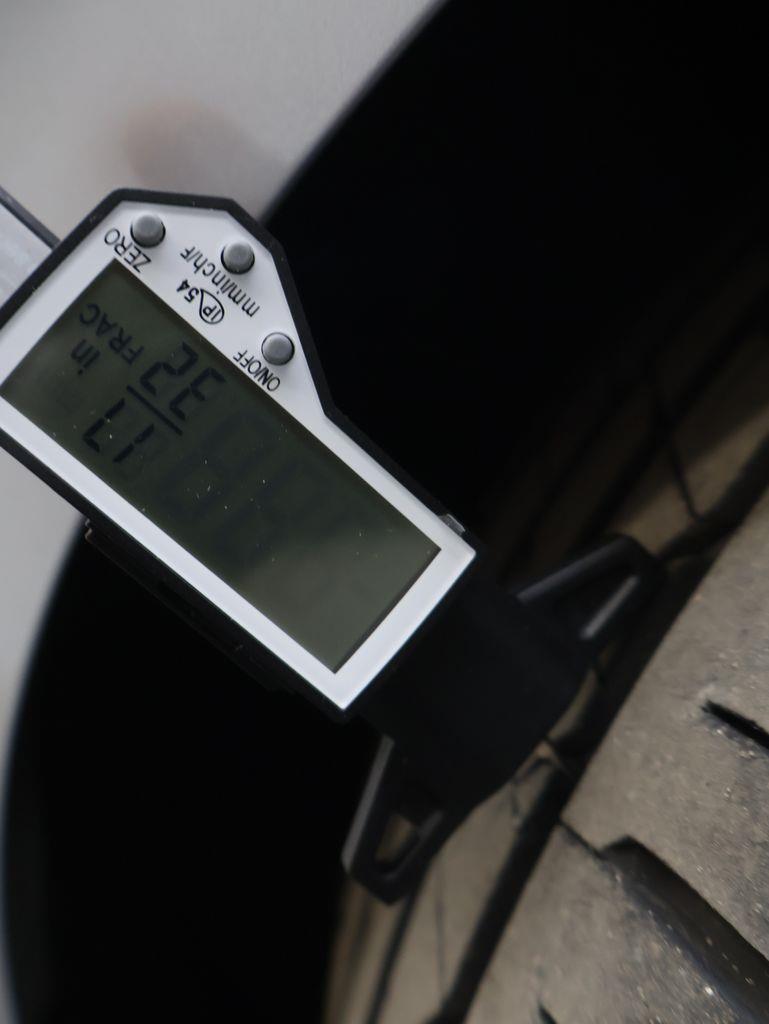 2022 NISSAN VERSA SV