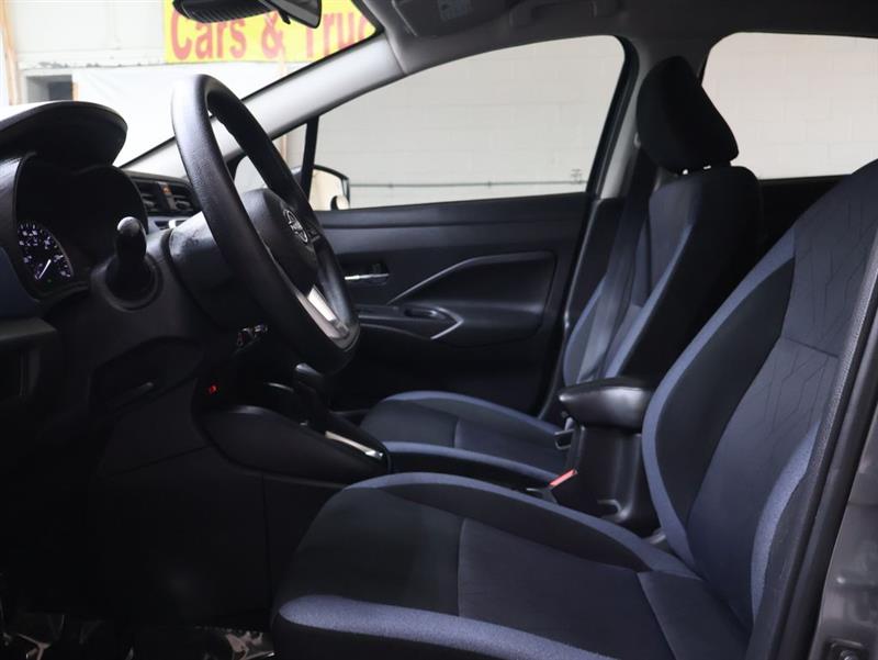 2023 NISSAN VERSA SV