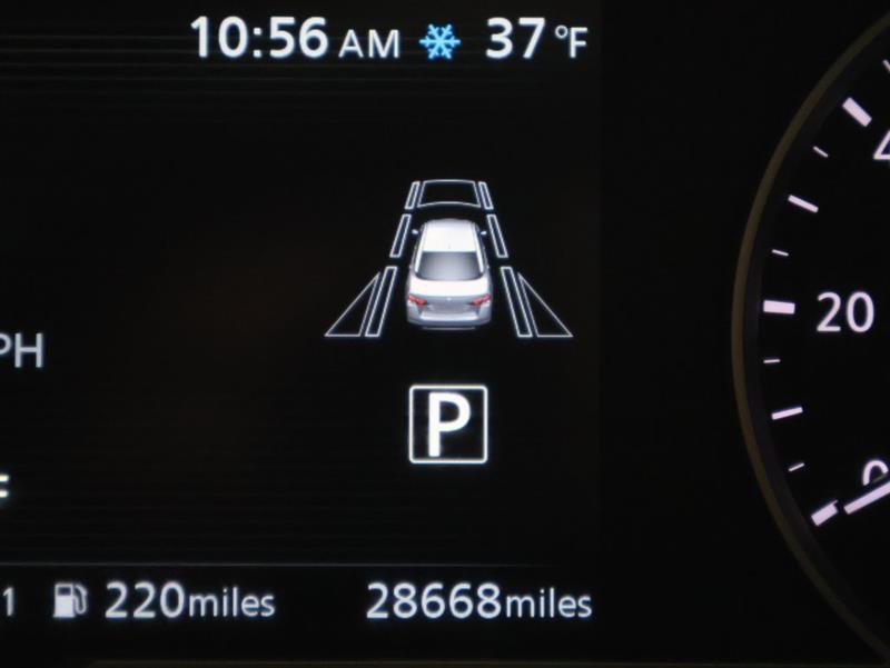 2023 NISSAN VERSA SV