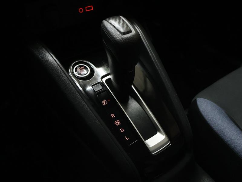 2023 NISSAN VERSA SV