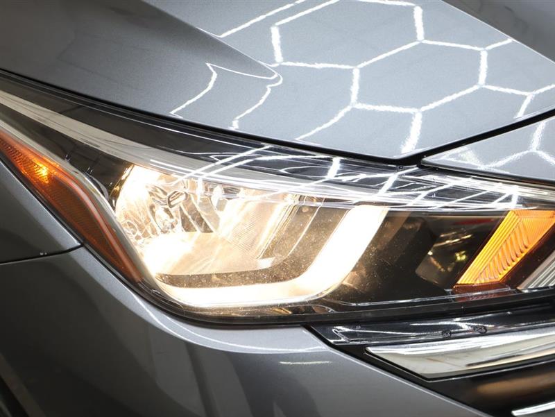 2023 NISSAN VERSA SV